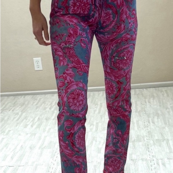 Vintage Versace Floral painted Jeans - Picture 14 of 15